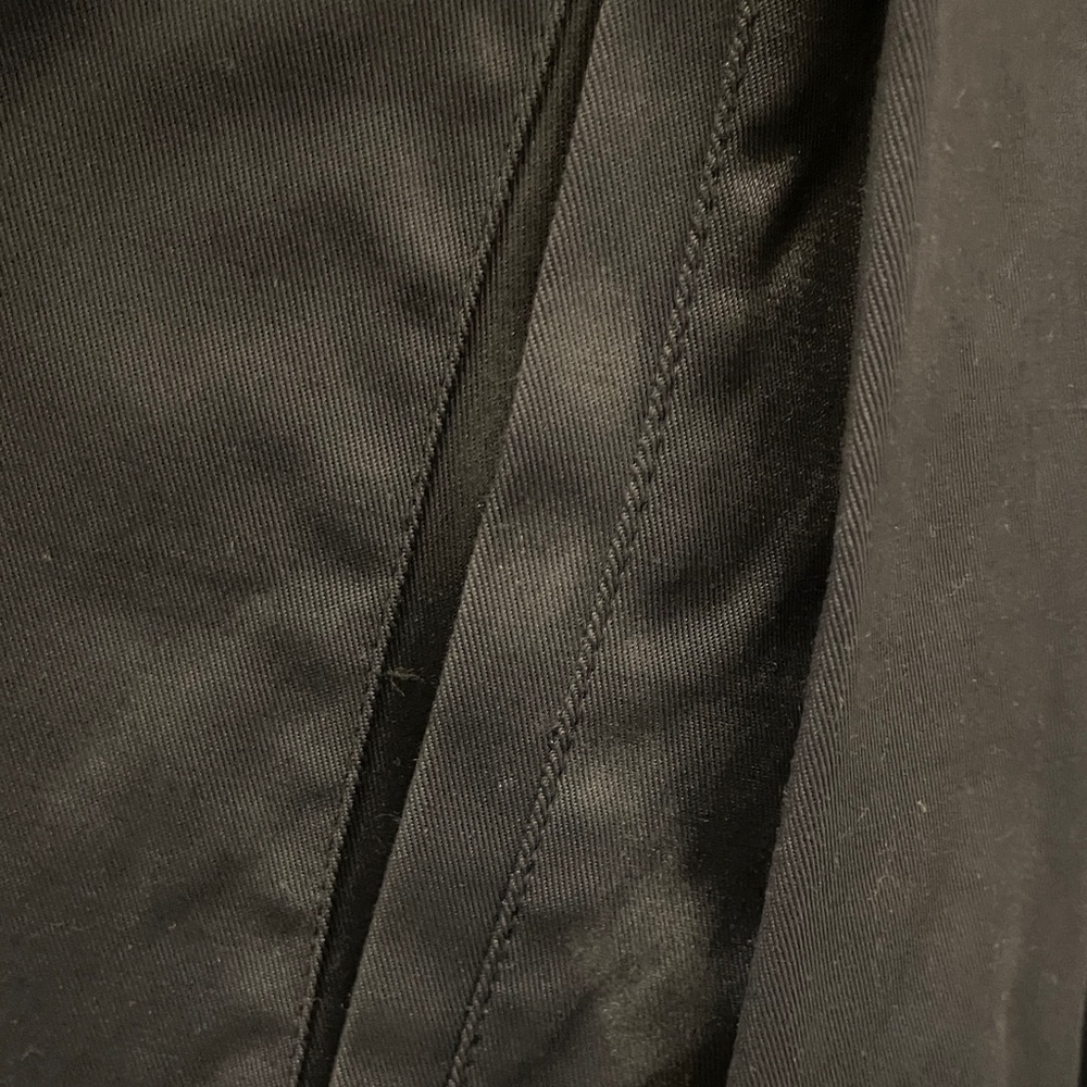 Vintage DKNY Women's Elegant Black Trench Coat - Picture 9 of 9